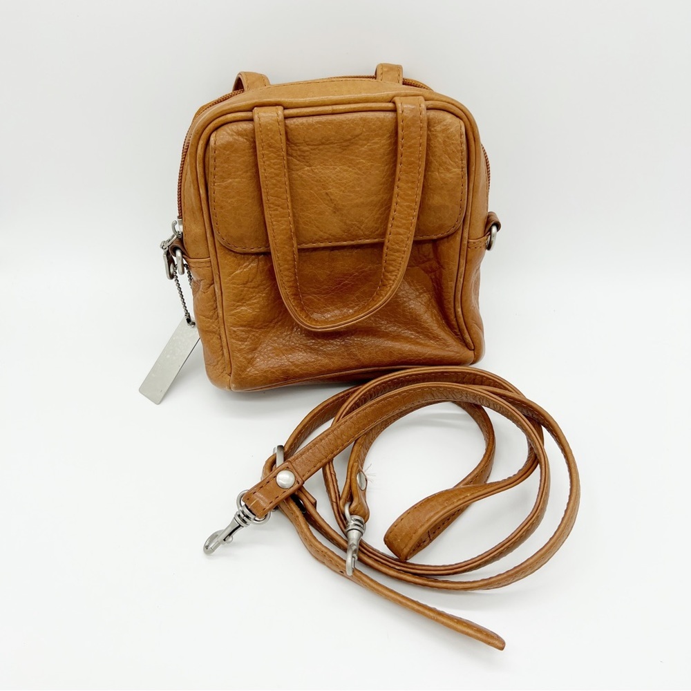 Women’s Compact Tan Leather Crossbody Bag